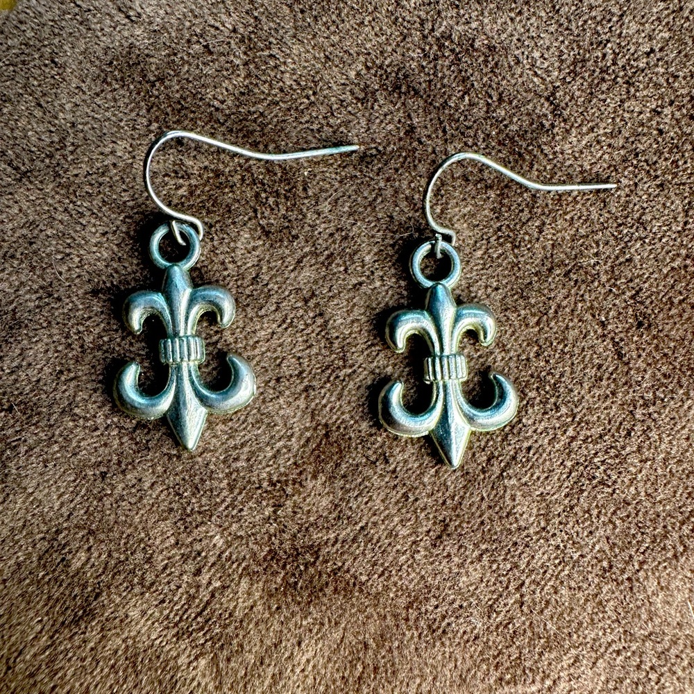 Fleur-de-lis Earrings